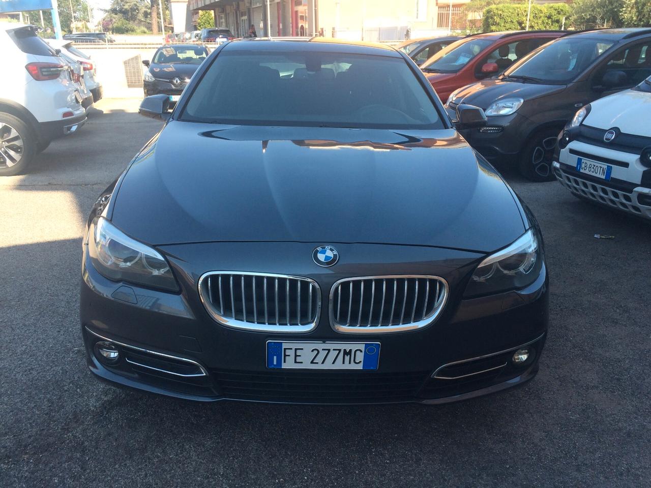 2016 Bmw 520d xDrive Luxury tagliandata con garanzia 12 mesi cambio e motore !!