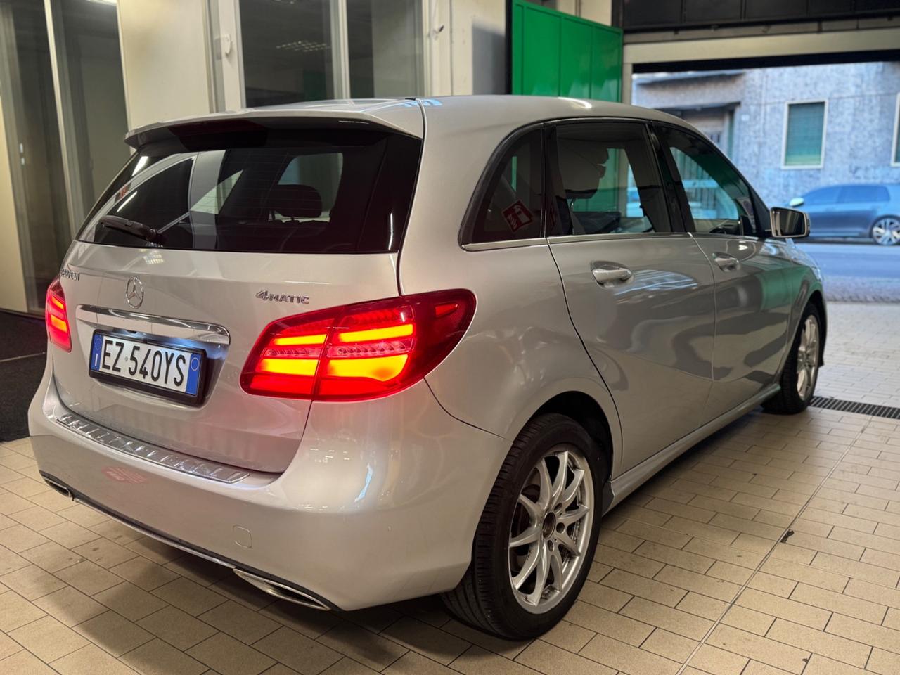 Mercedes-benz B 200 CDI 4Matic Automatic Sport