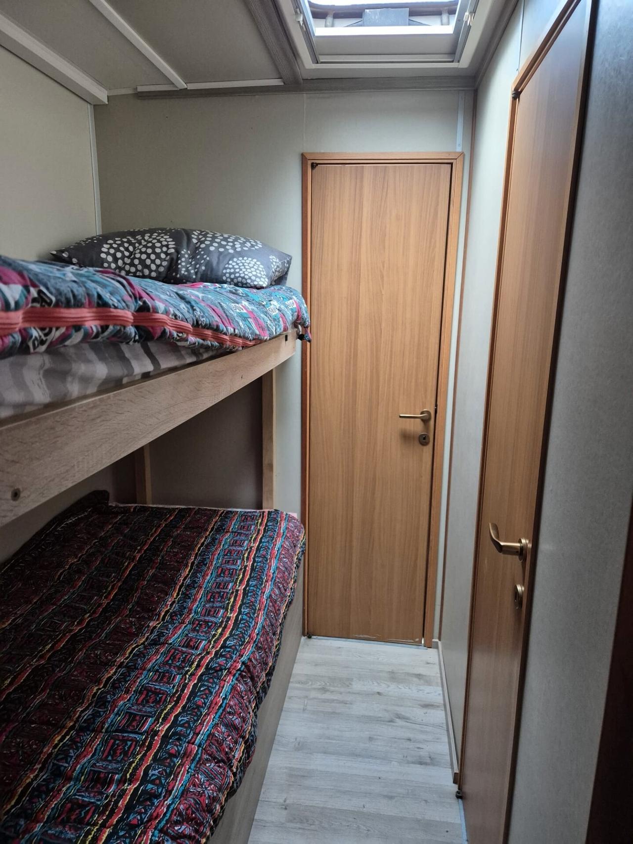 CAMION MAN Living 11.224