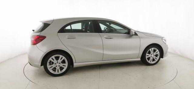 MERCEDES-BENZ A 180 d Automatic Sport