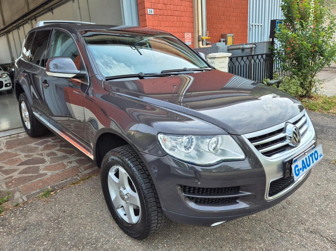 Volkswagen Touareg 2.5 R5 TDI DPF tiptronic Exclusive 92.000 km