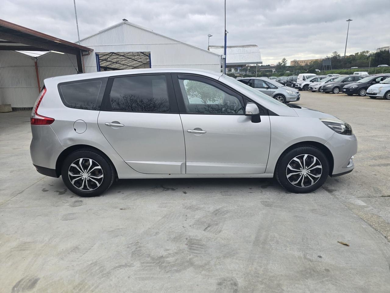 Renault Scenic Grand Scénic 1.5 dCi 110CV Live