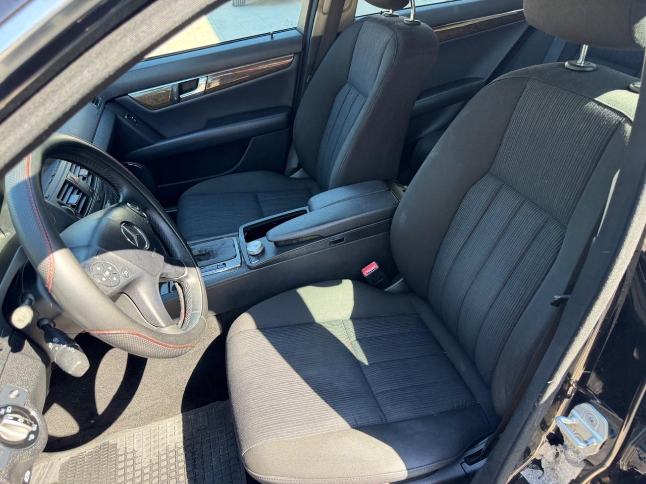 Mercedes-benz C 220 200 CDI BlueEFFICIENCY Elegance