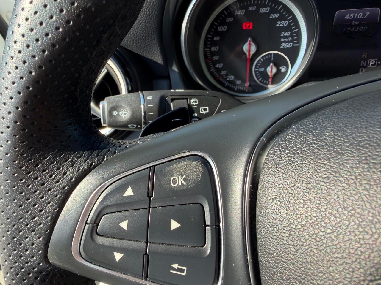 Mercedes-benz GLA 200 d Automatic Premium Night Edition