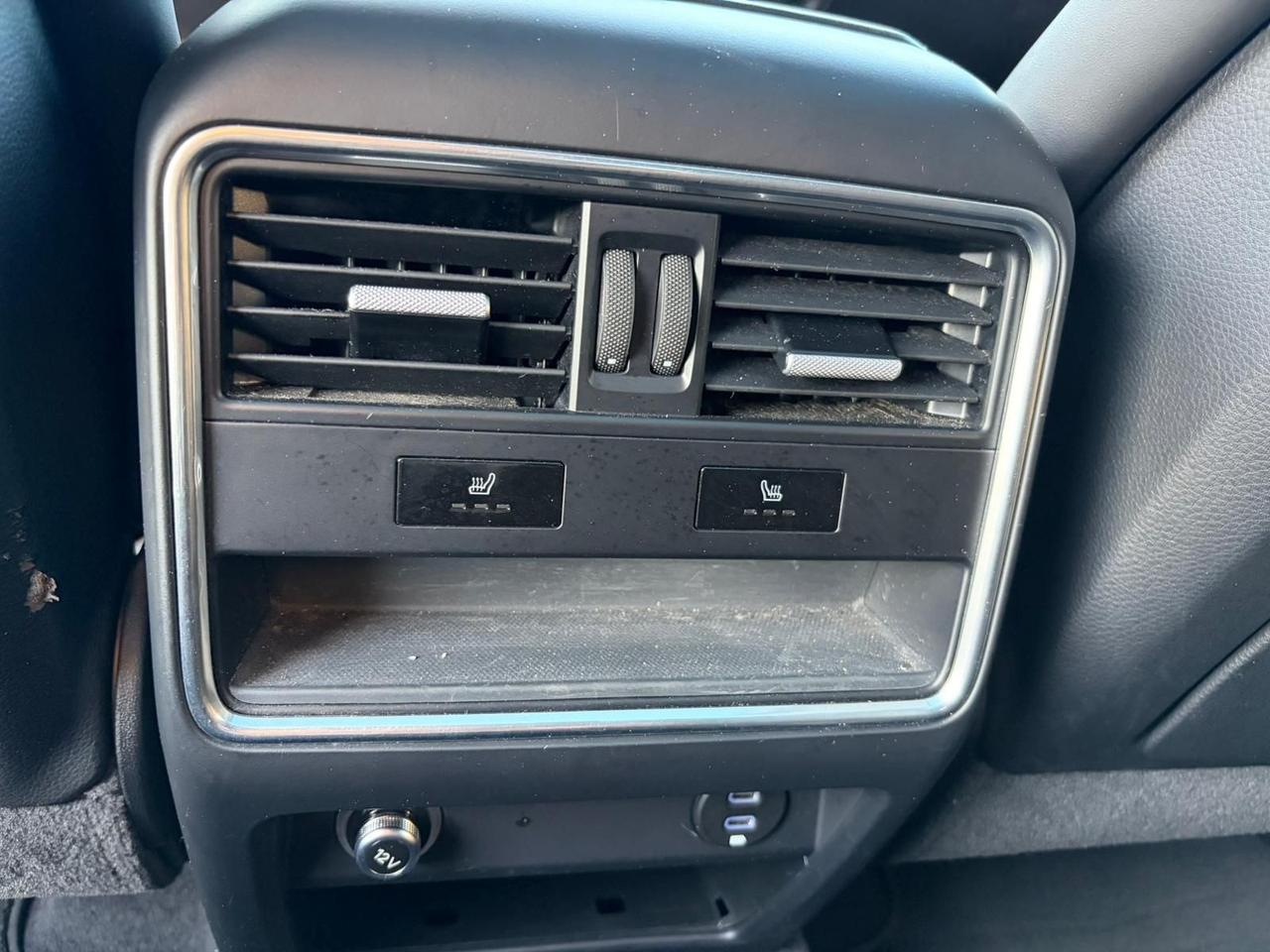 Porsche Cayenne Coupé 3.0 V6 PLATINUM EDITION - Full