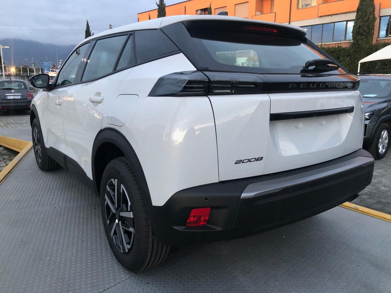 Peugeot 2008 PureTech 100 S&S Style