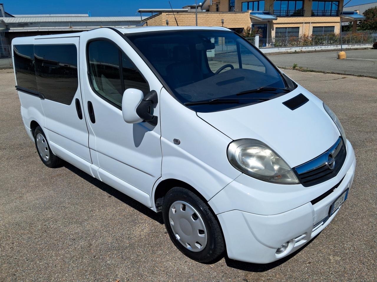 OPEL VIVARO 9 POSTI