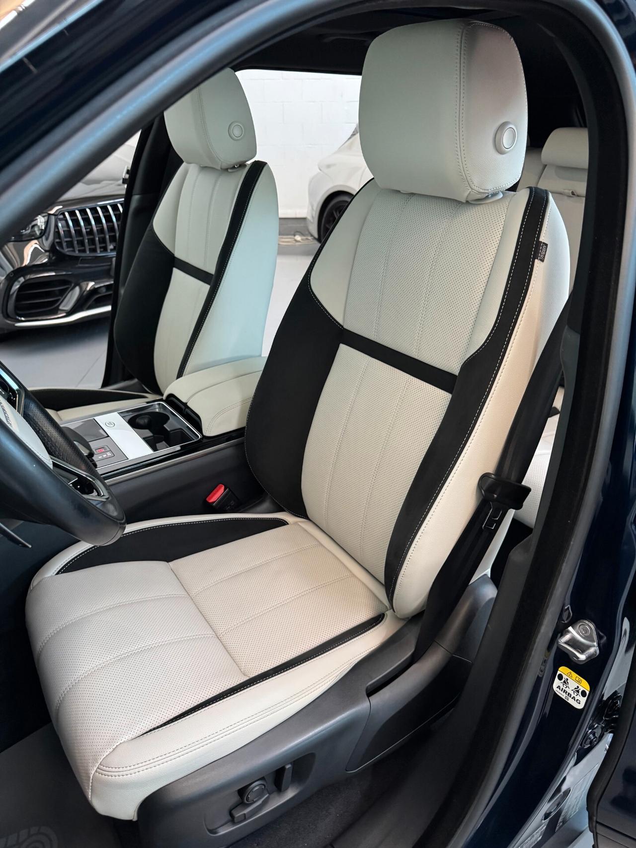 Land Rover Range Rover Velar SE R-Dynamic AWD MHEV 2.0cc 204cv Tetto apribile impianto Meridian Assetto regolabile
