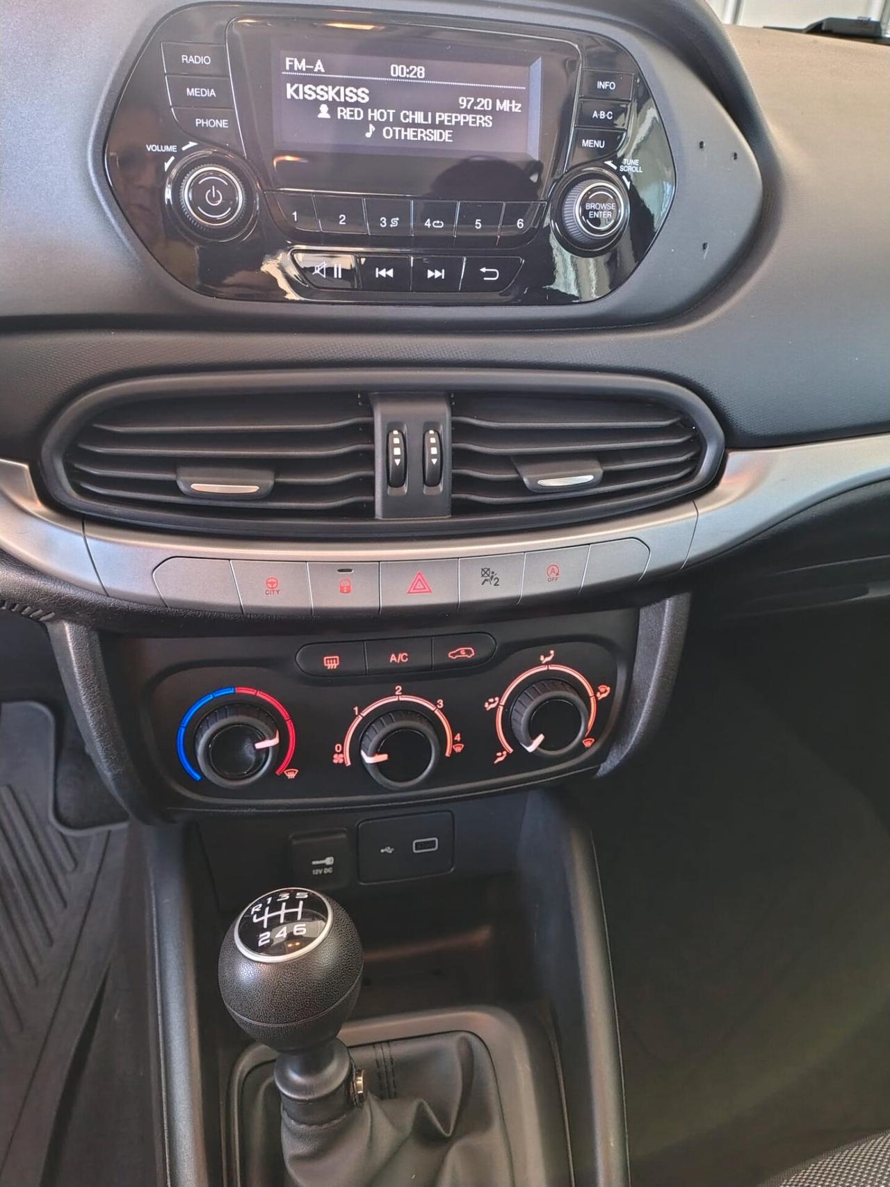 Fiat Tipo 5P 1.4 tjt Mirror s