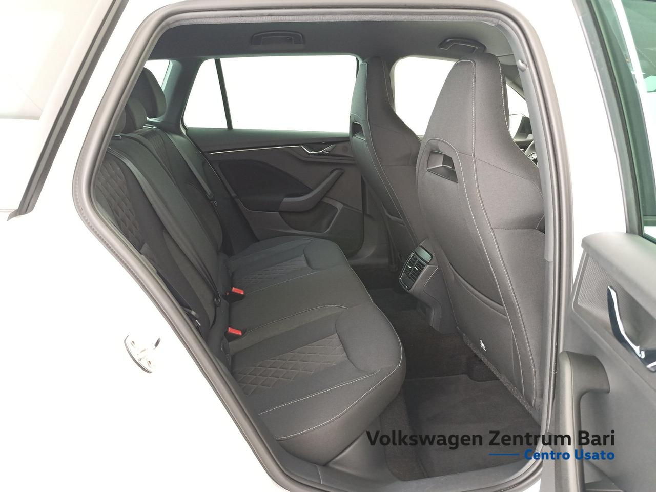 Skoda Kamiq 1.0 tsi style 110cv dsg