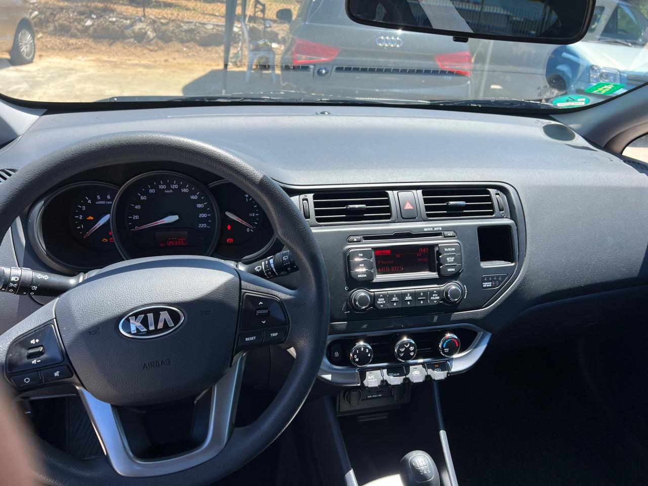Kia Rio 1.1 CRDi WGT 5p. LX