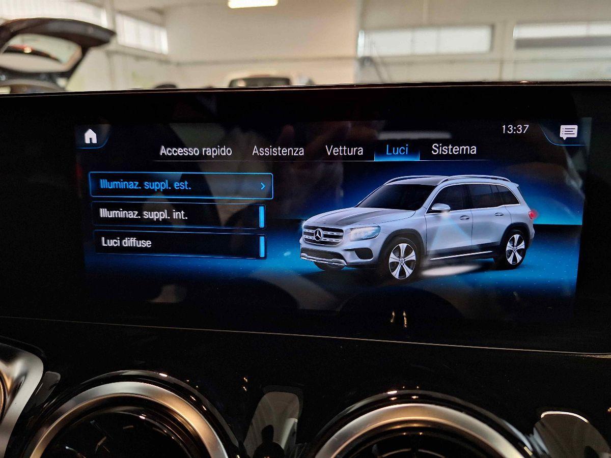 MERCEDES GLB 200 d auto 7posti - RETRO-CAM - LED - GAR.24 MESI