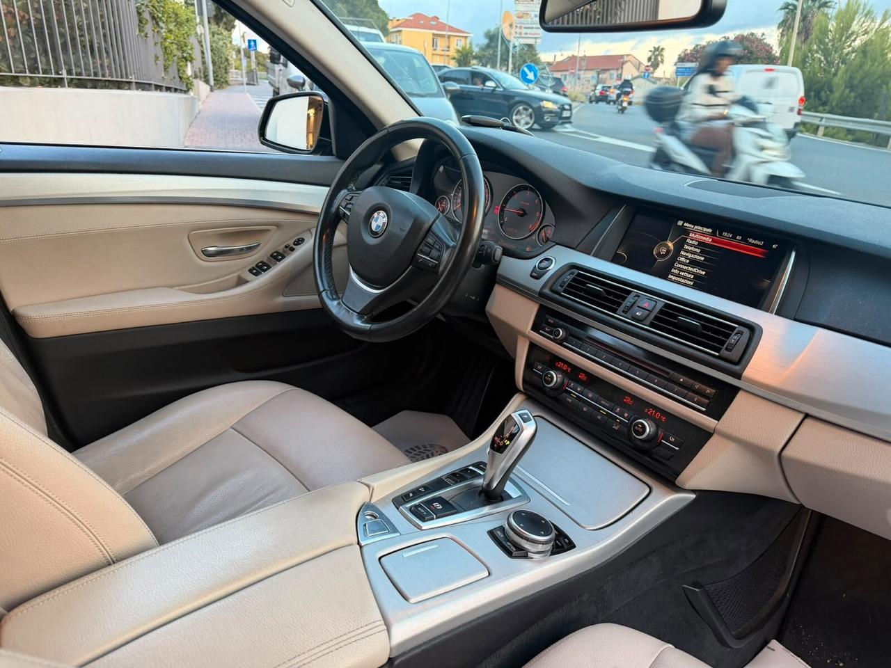 Bmw 520 520d xDrive Touring Luxury