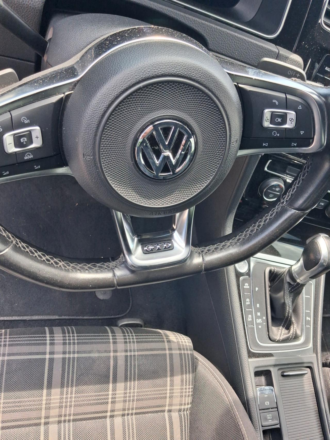 Volkswagen Golf GTD 2.0 7.5 DSG