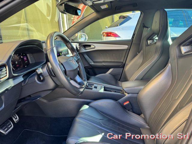 CUPRA Leon 2.0 TSI 300 CV DSG VZ Carbon