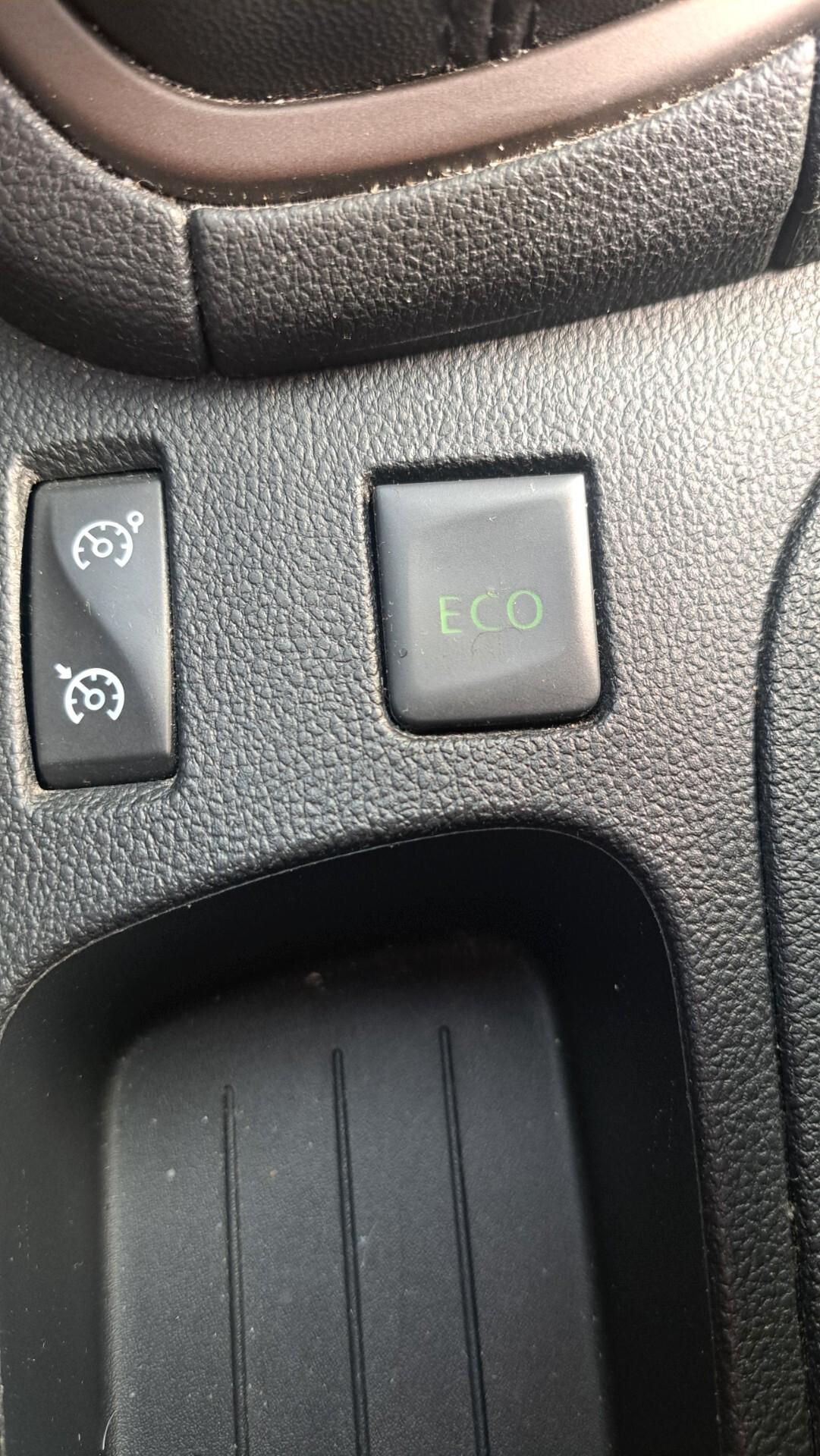 Renault Clio TCe 120CV Start&Stop 5 porte Energy Intens OK NEO PATENTATI