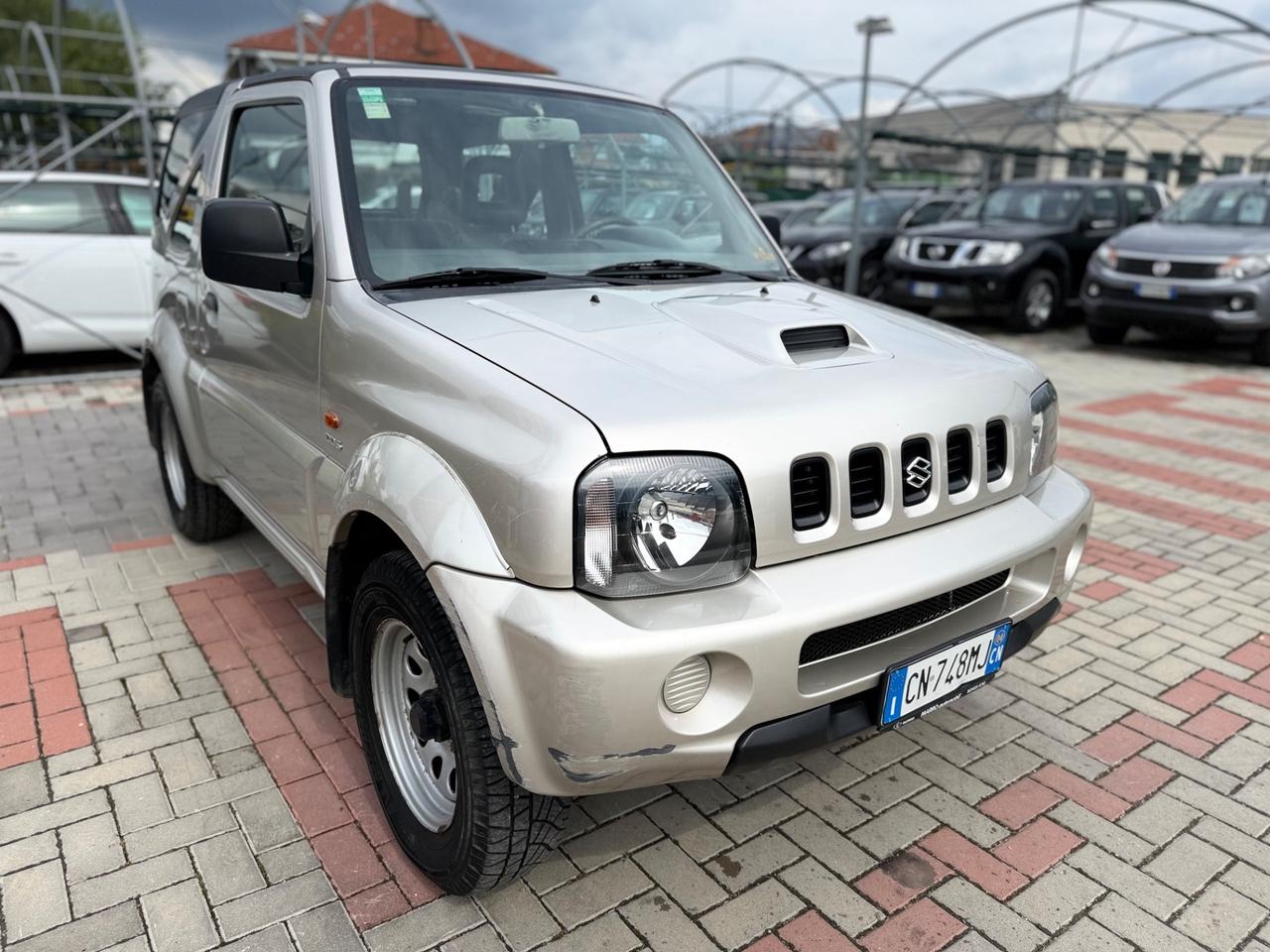 Suzuki Jimny 1.5 DDiS cat 4WD CABRIO.GANCIO TRAINO