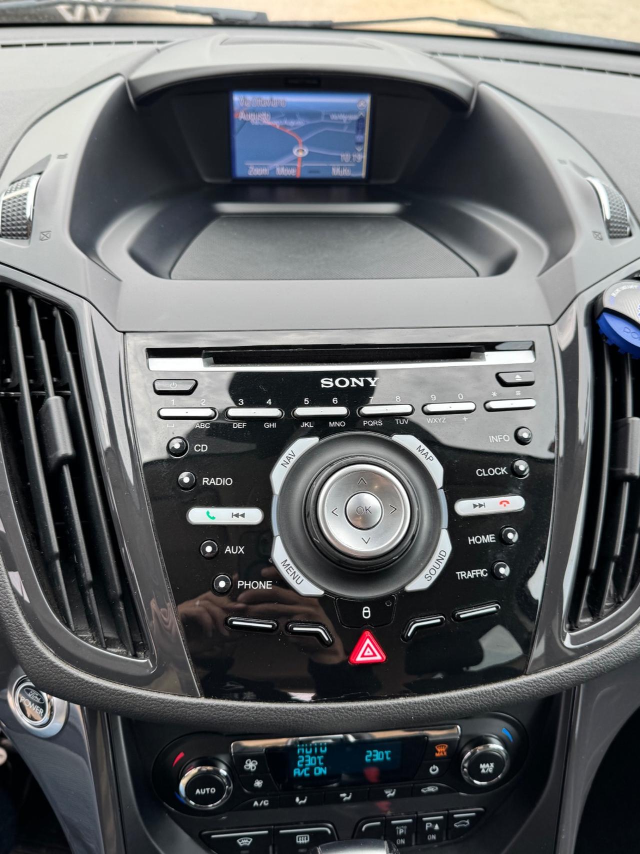 Ford Kuga 2.0 TDCI 140 CV 4WD Powershift Titanium