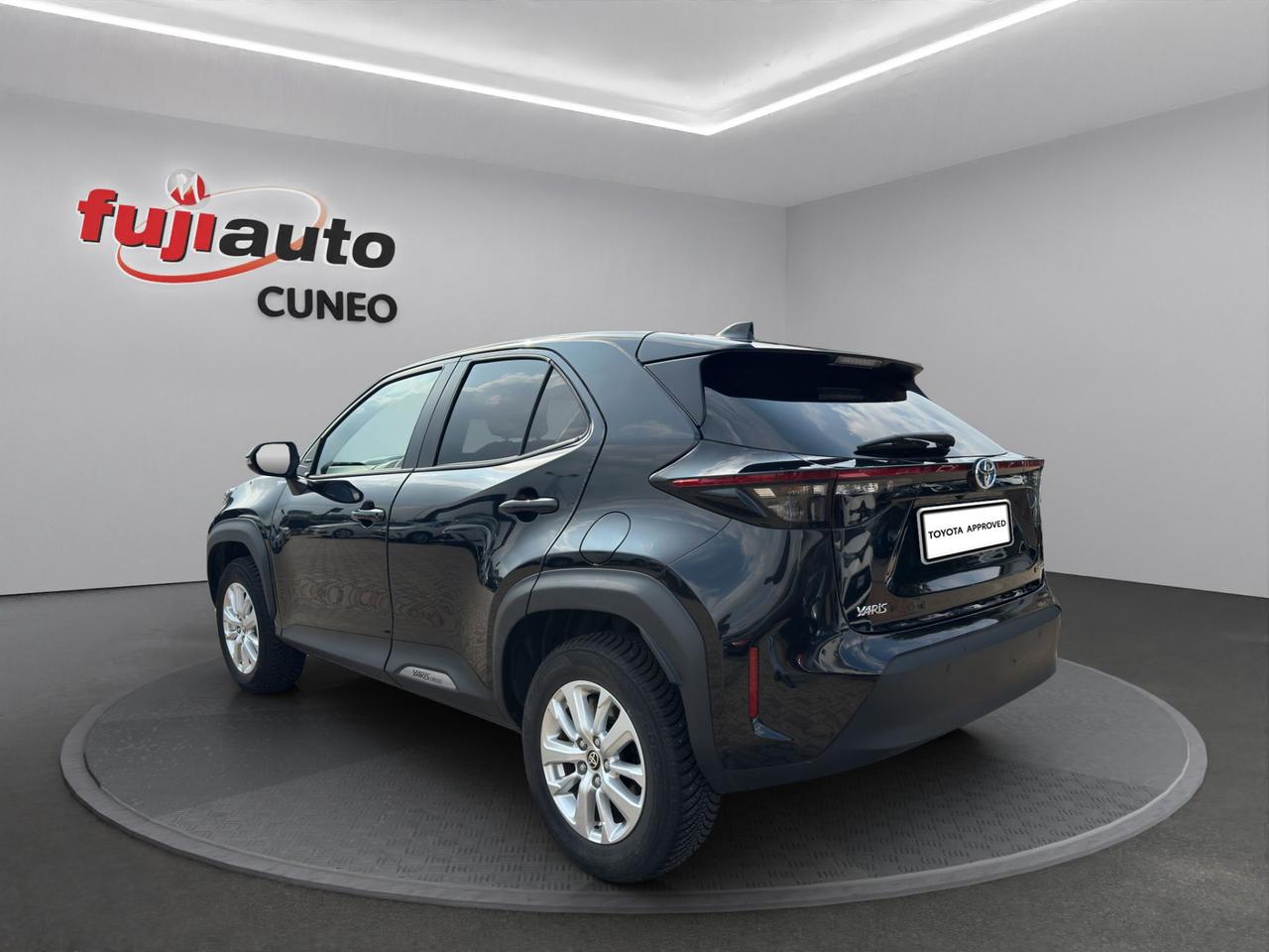 Toyota Yaris Cross 1.5h Business fwd 116cv e-cvt