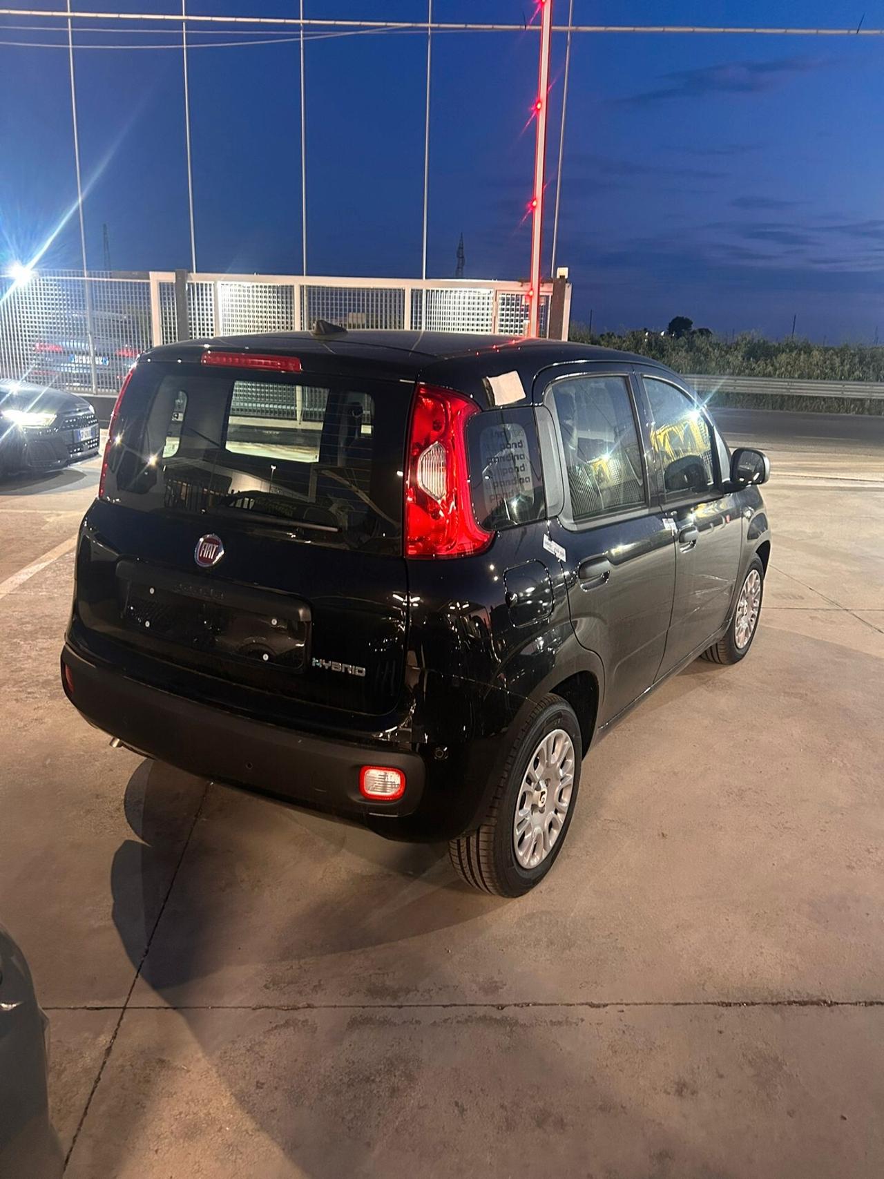 Fiat Panda Pandina 1.0 FireFly 65 CV Hybrid Icon