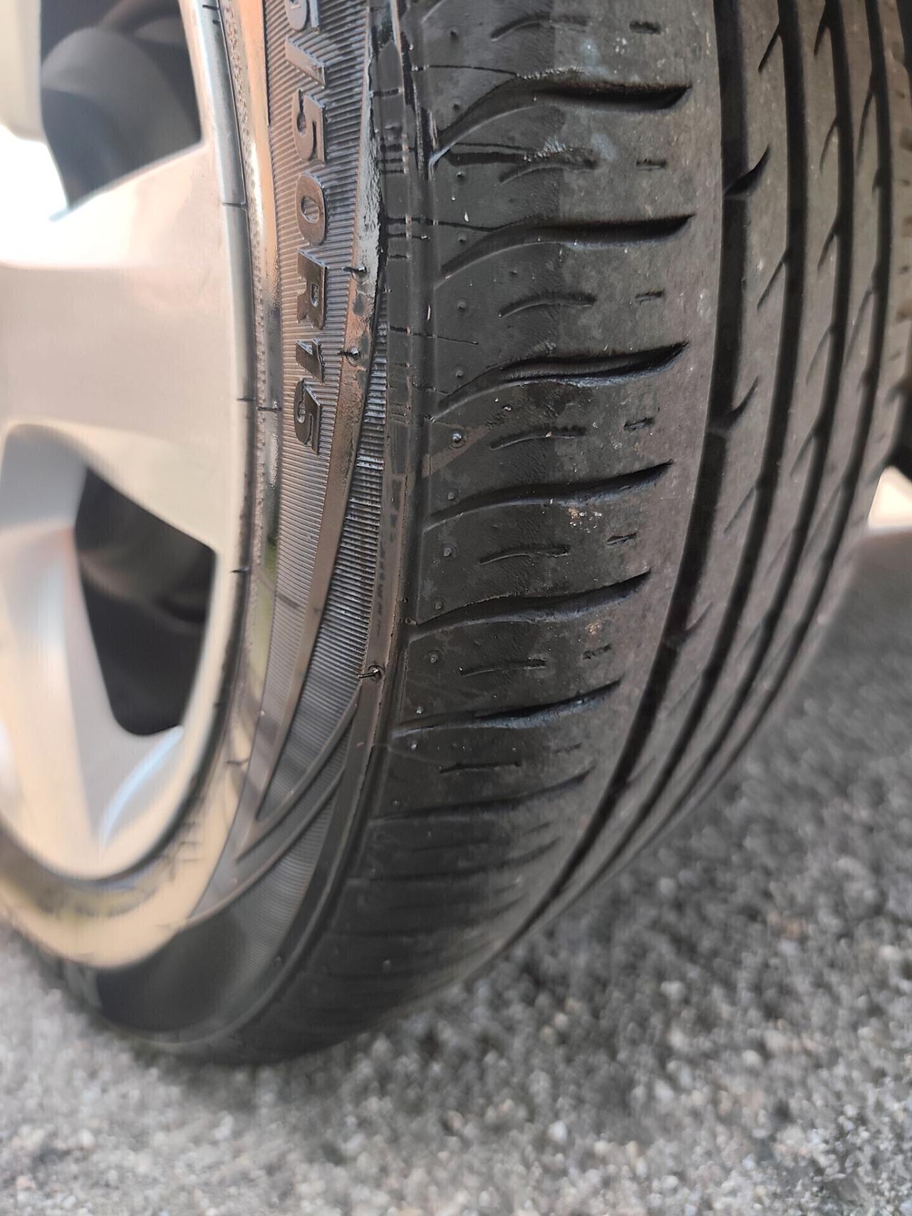Ford Fiesta 1.2 Benz euro 4 neopatentati
