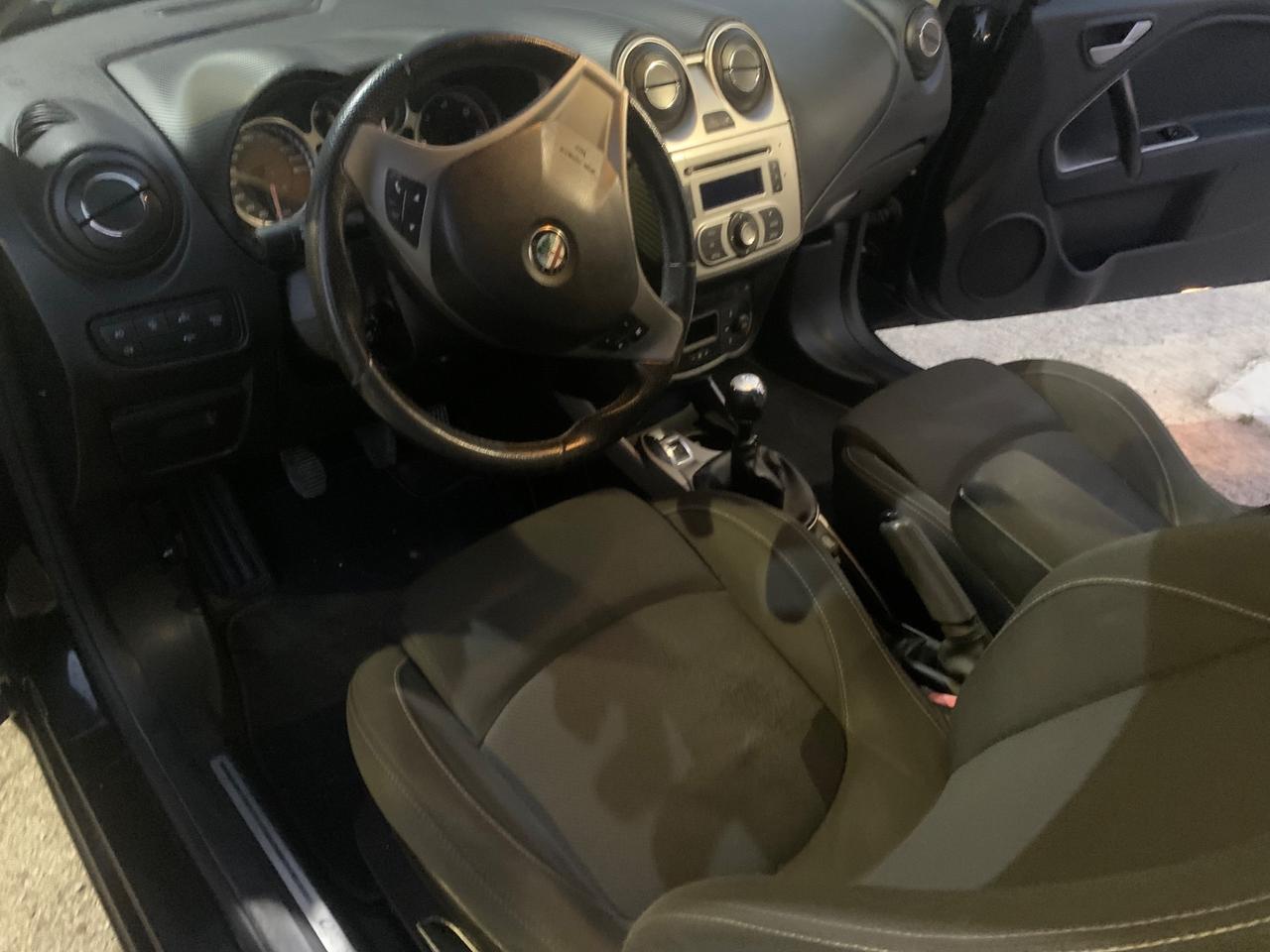 Alfa Romeo MiTo 1.3 JTDm-2 95 CV S&S Distinctive