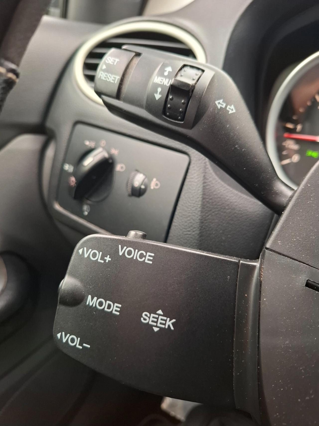 FORD FOCUS 1.6 TDCI 110cv Titanium