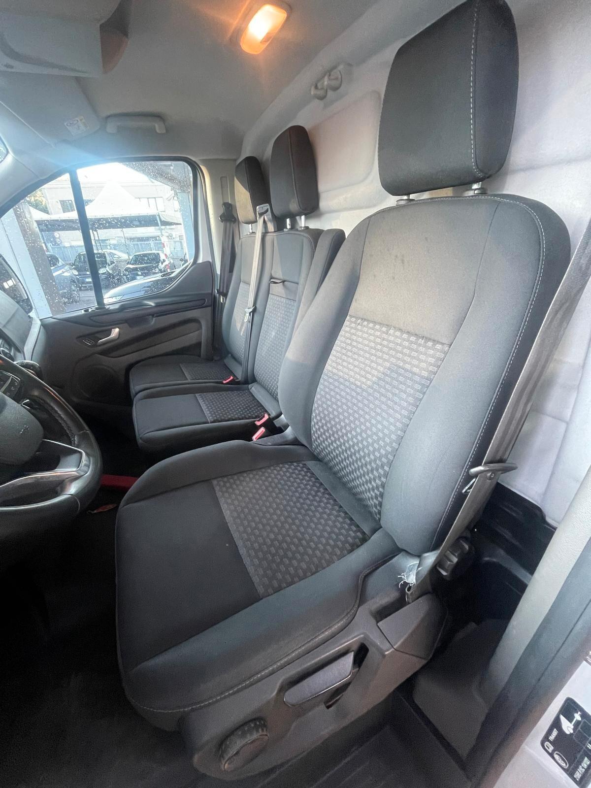 Ford Transit 350 2.0 EcoBl. 130CV PL-TM Combi compl. pian. Trend