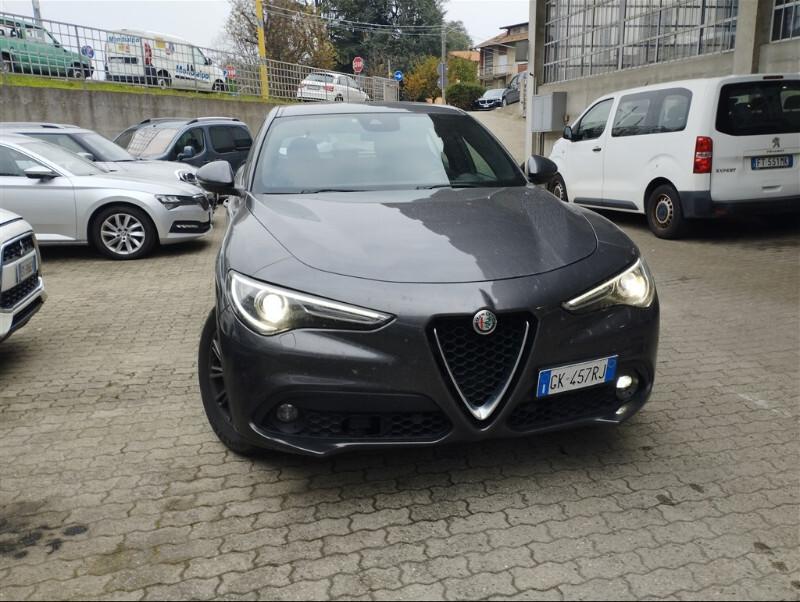 Alfa Romeo Stelvio 2.2 TDI 190CV Q4 AUTOM.+PDC+PRIVACY+NAVI+FULL LED