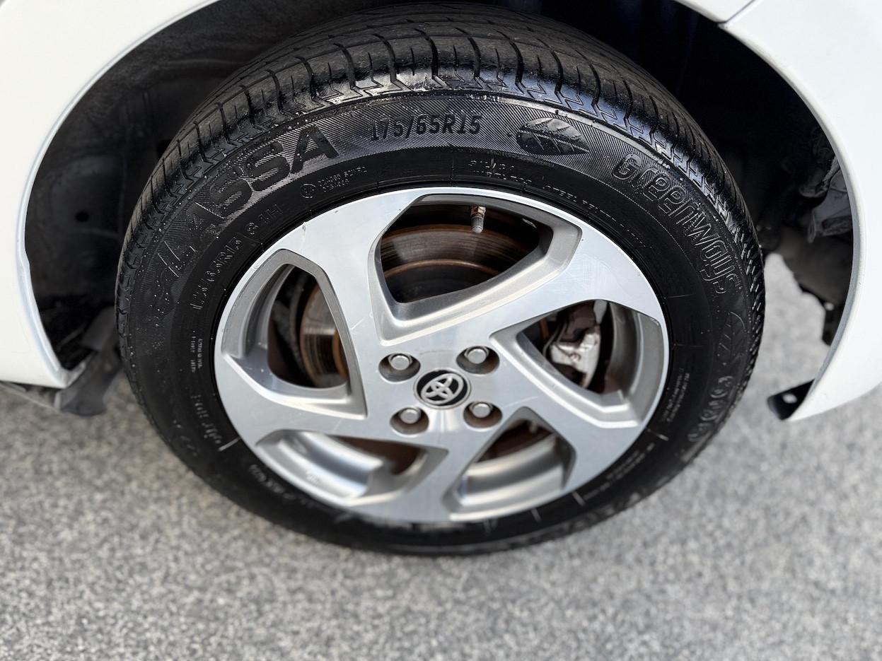 Toyota Yaris 1.5 Hybrid 73CV E6 Automatica - 2016