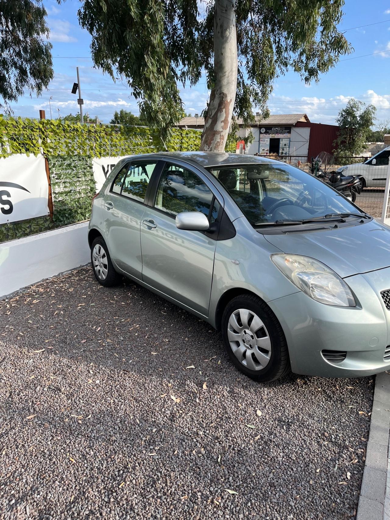 Toyota Yaris 1.4 D-4D 5 porte