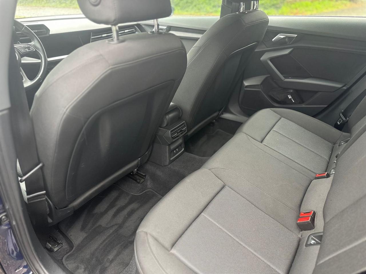 Audi A3 S Line Edition 1.5 30 g-tron #5730