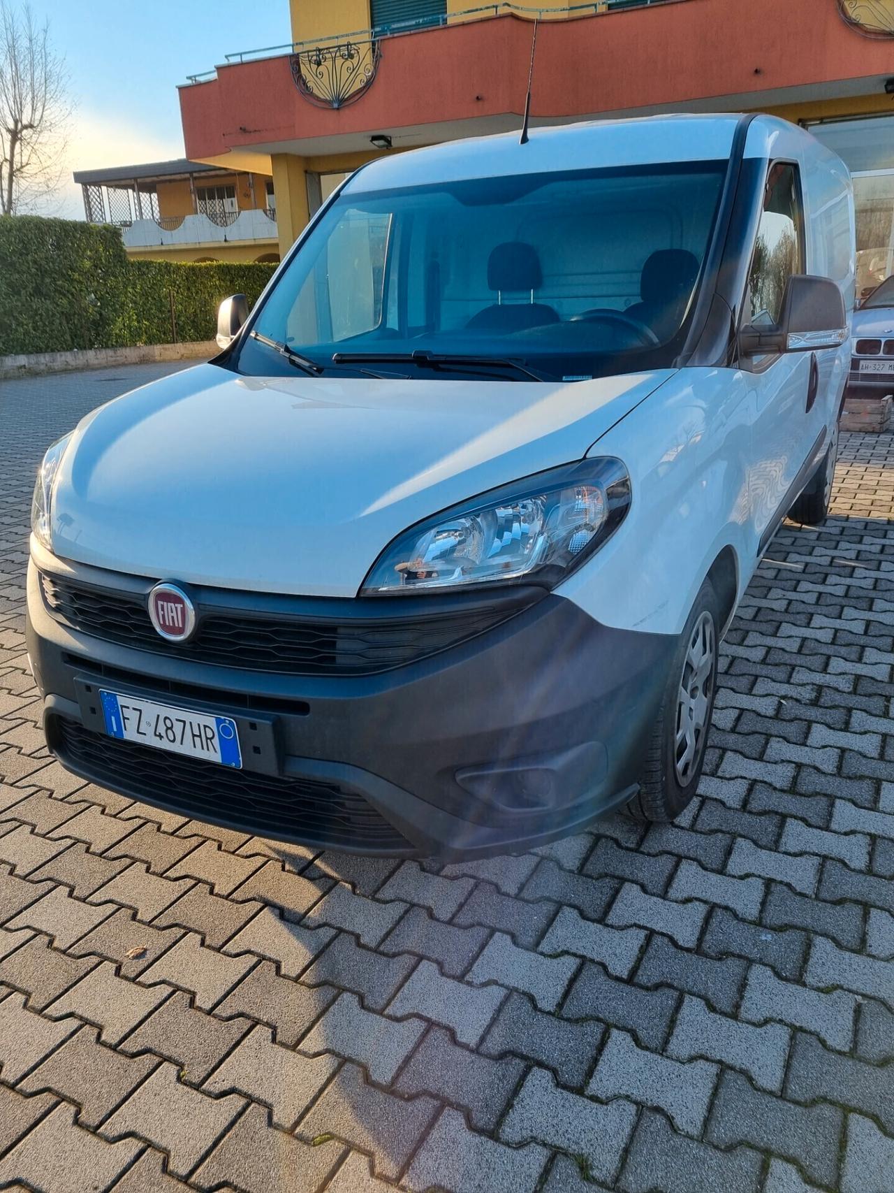 Fiat Doblo Maxi 1.6 MJT 105CV Lounge