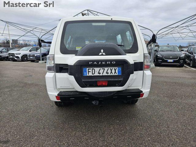 MITSUBISHI Pajero Pajero IV 2007 3.2 cr Instyle 5p auto - FD474XX