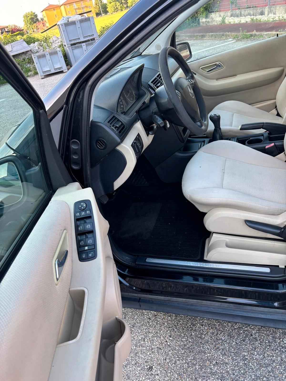 Mercedes-benz A 160 BlueEFFICIENCY Special Edition Sport UNICO PROPRIETARIO