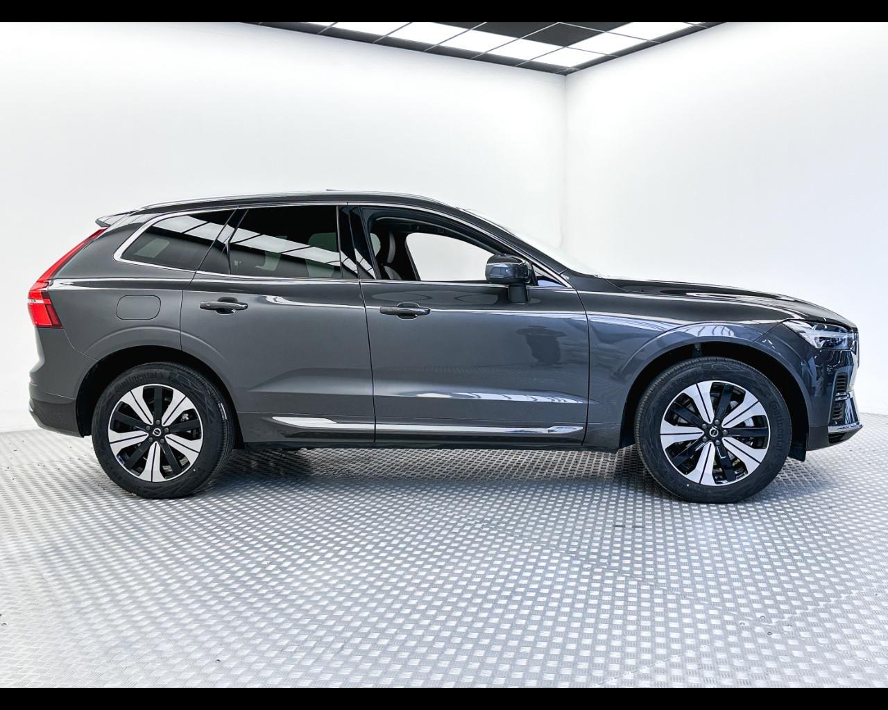 VOLVO XC60 (2017-->) - XC60 T6 Plug-in hybrid AWD automatico Plus Bright
