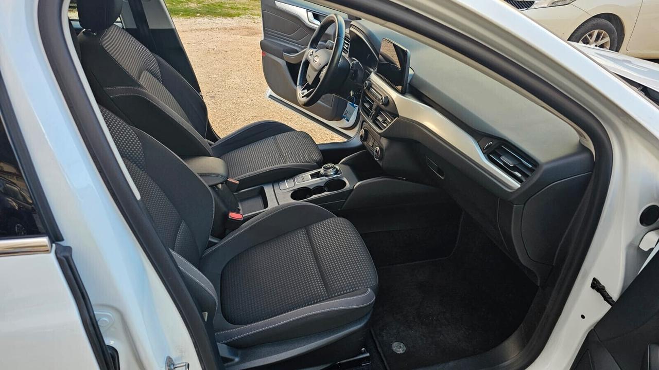 FORD FOCUS SW 1.5 ECOBLUE 120CV 2020 BUS CO-PILOT AUTO SW € 7.900,00