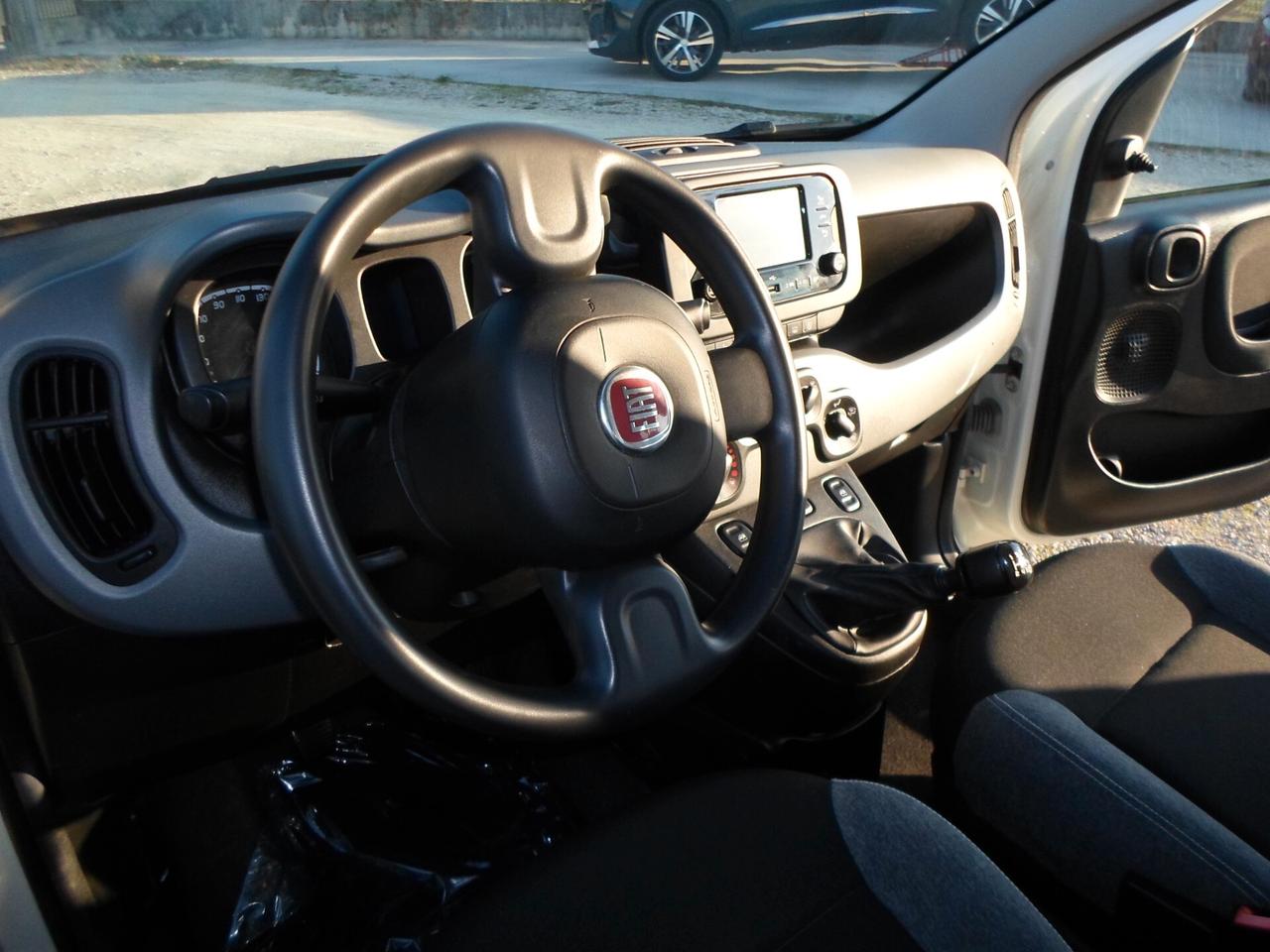 Fiat Panda 1.0 FireFly S&S Hybrid Red