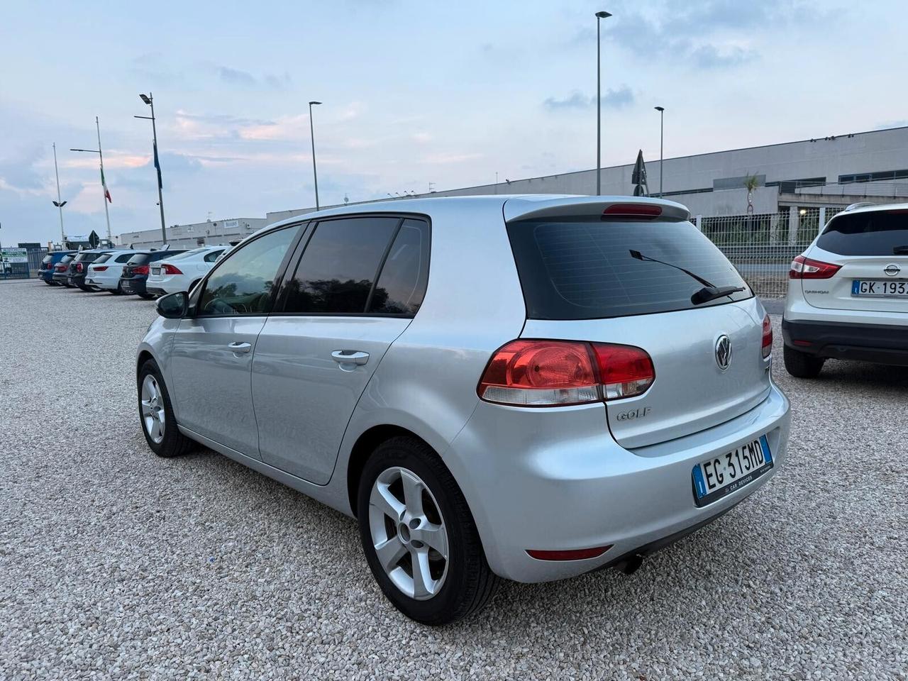 Volkswagen Golf Var. 1.2 TSI DSG Comfortline
