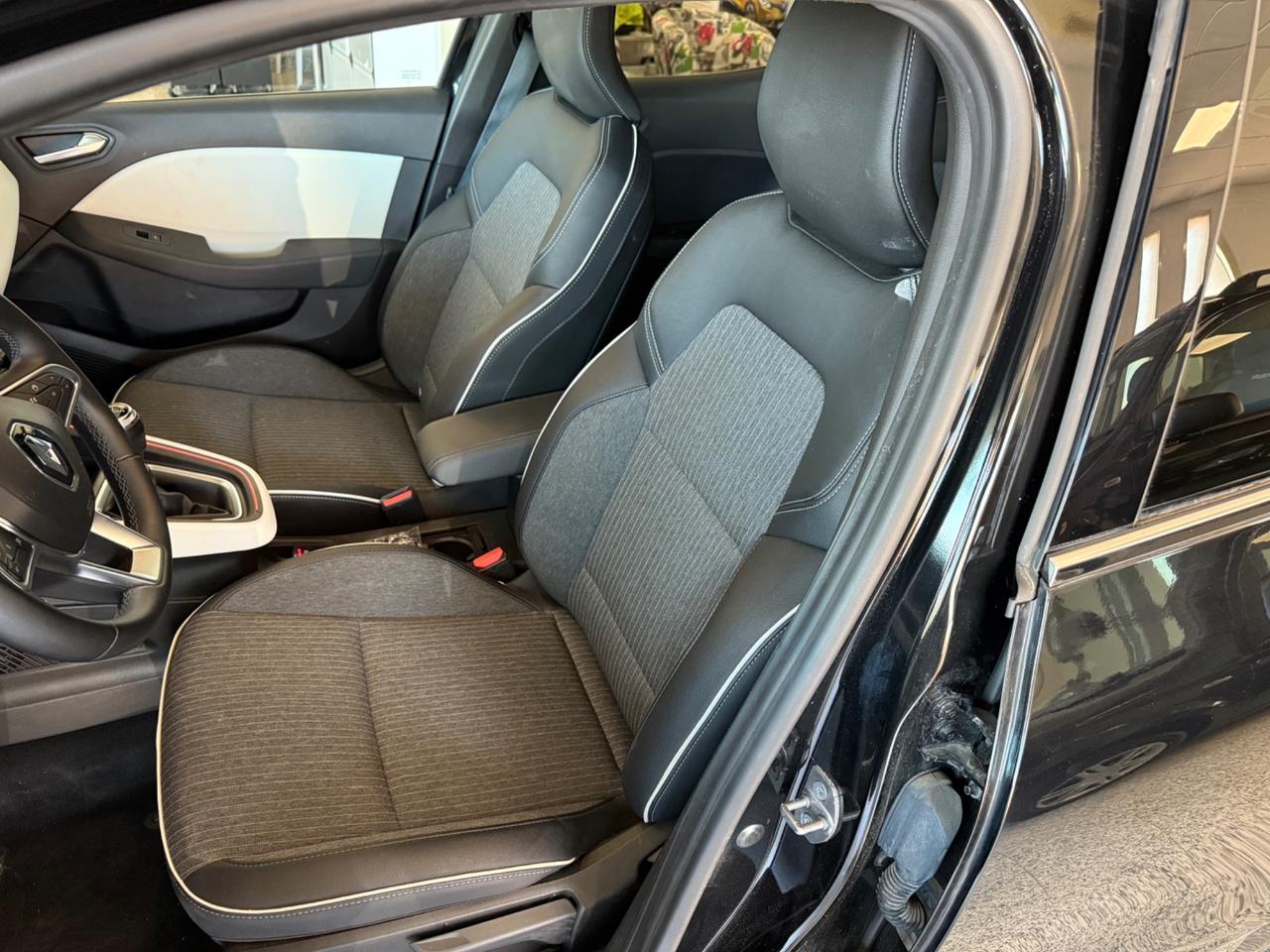 PREZZO PROMO SOLO POCHI GIORNI!!Renault Clio TCe 90 CV 5 porte Techno
