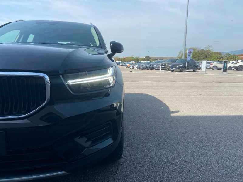 VOLVO XC40 1.5 t3 Momentum 156cv manuale