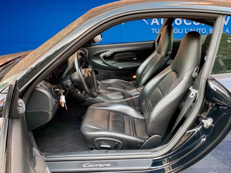 PORSCHE 911 (996) 911 Carrera cat Coupé