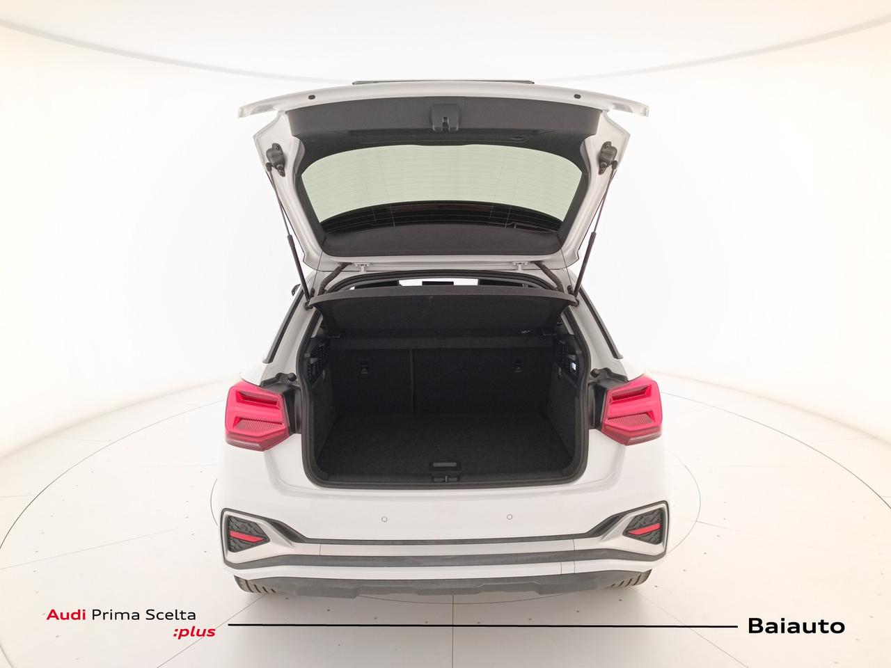 Audi Q2 35 2.0 tdi s line edition s tronic