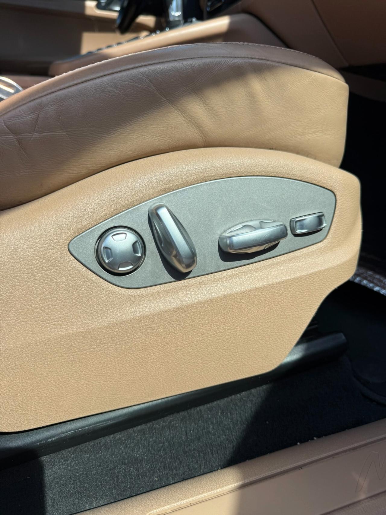 Porsche Macan 2.0 02/2019