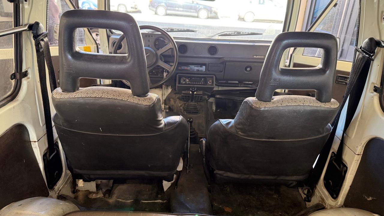 Suzuki SJ Samurai 4x4 De Luxe