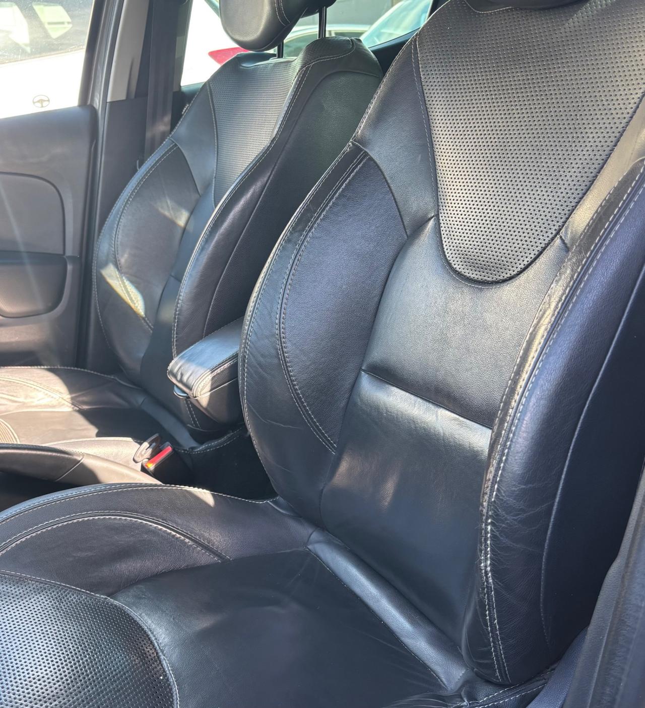 Renault Clio dCi 8V 90CV EDC Start&Stop 5 porte Energy Intens