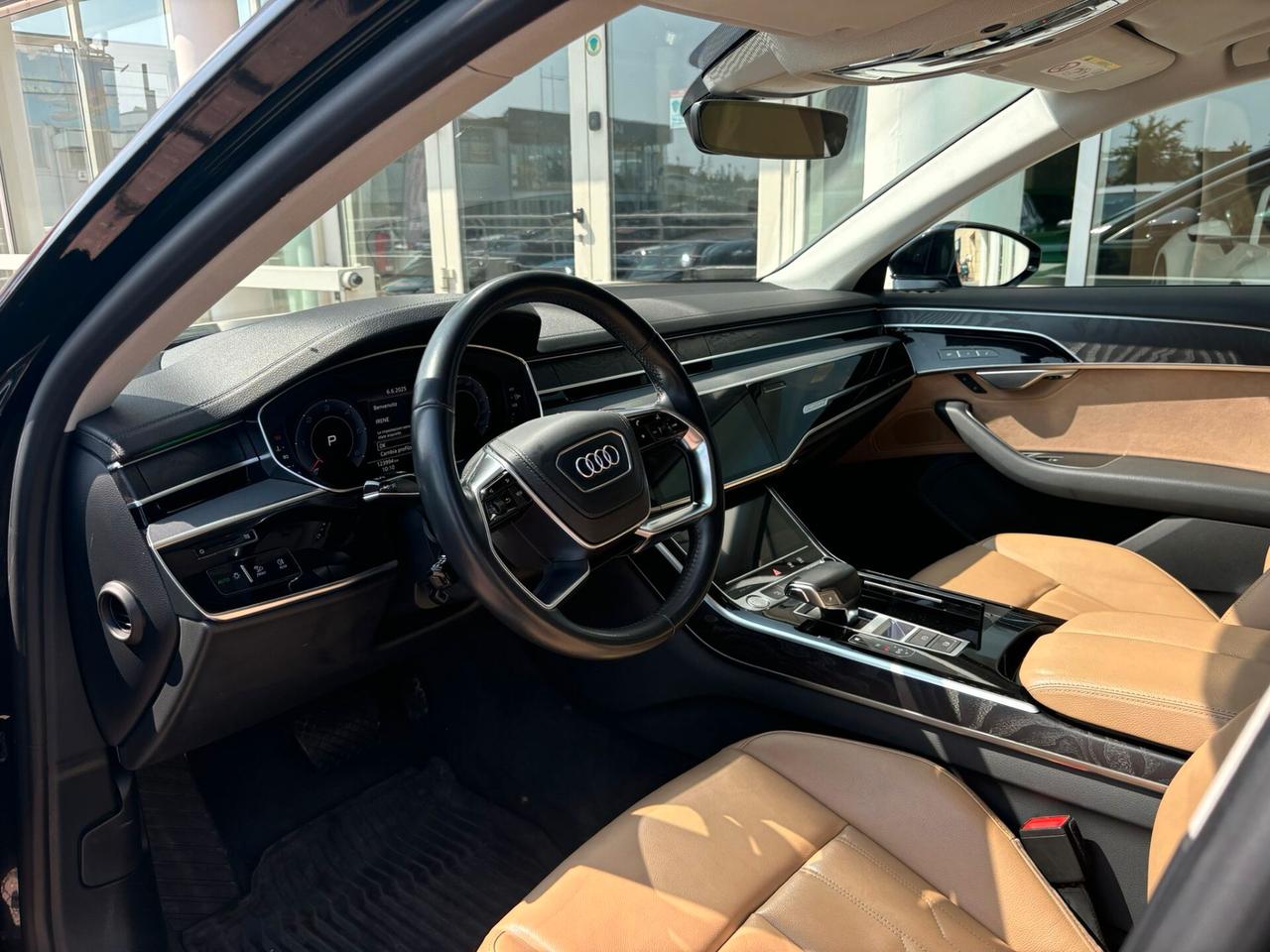 Audi A8 50 TDI 3.0 quattro tiptronic