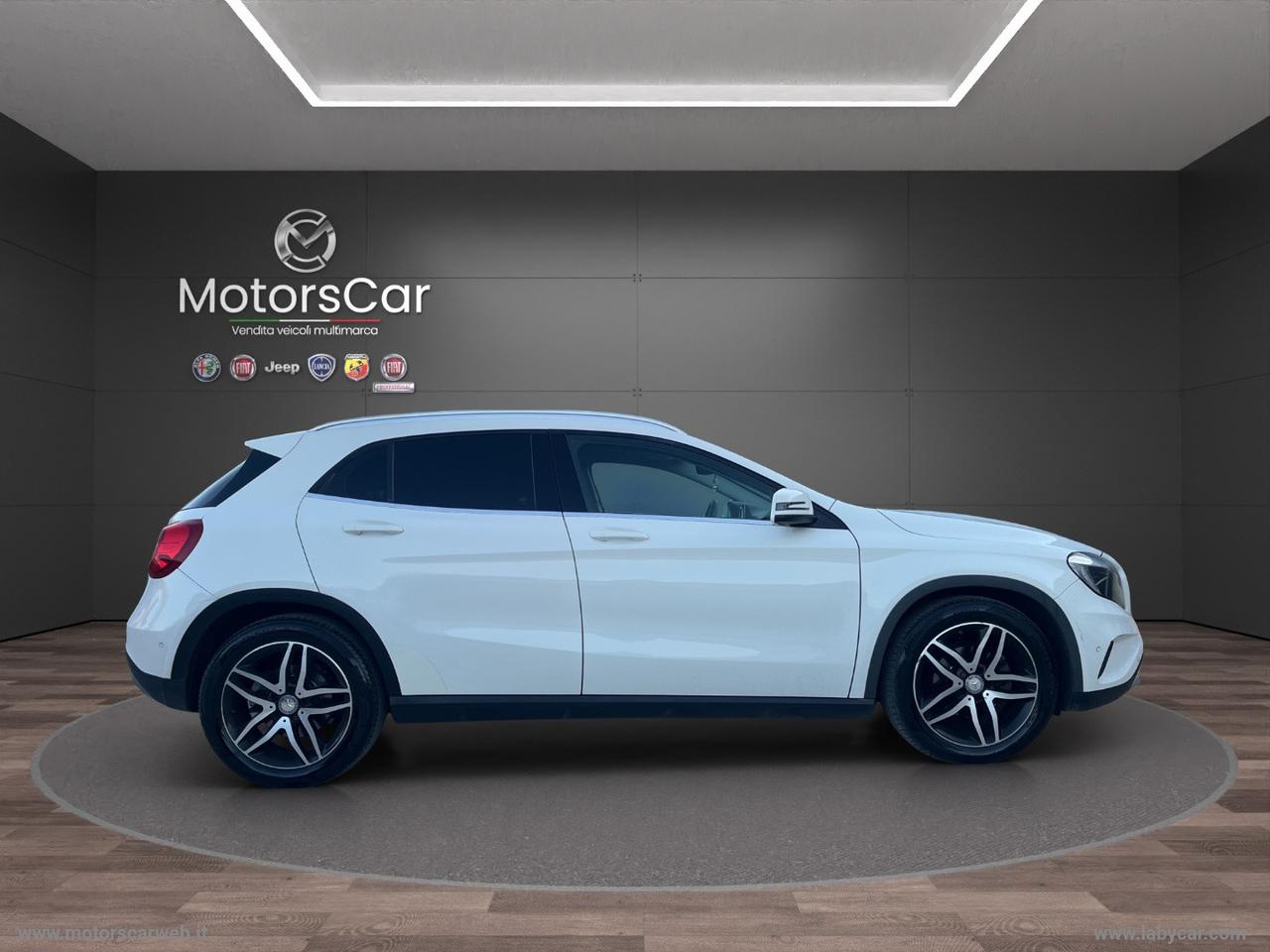 MERCEDES-BENZ GLA 200 CDI Automatic Sport