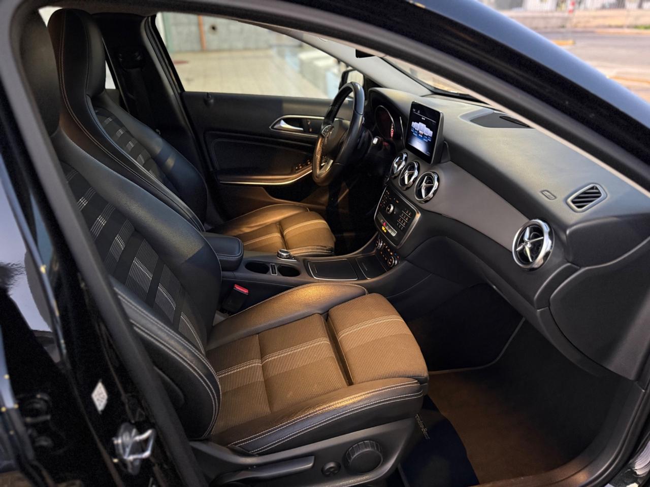 Mercedes-benz GLA 200 d Automatic Sport