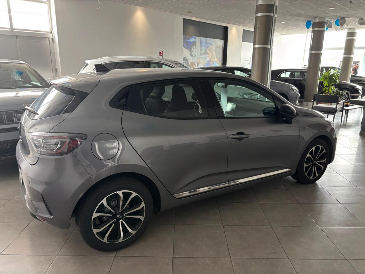 Renault Clio TCe 90 CV 5 porte Techno